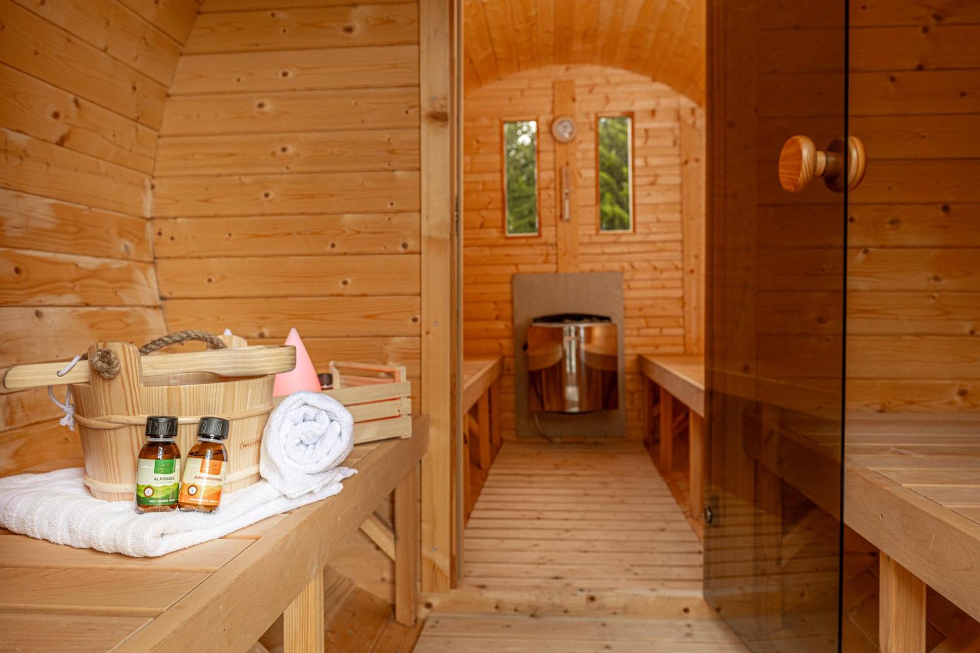 Almfrieden Villa Werfen Bagian luar foto